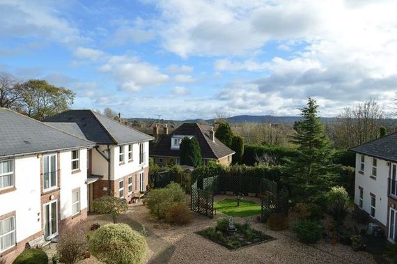 2&nbsp;Bedroom&nbsp;Flat